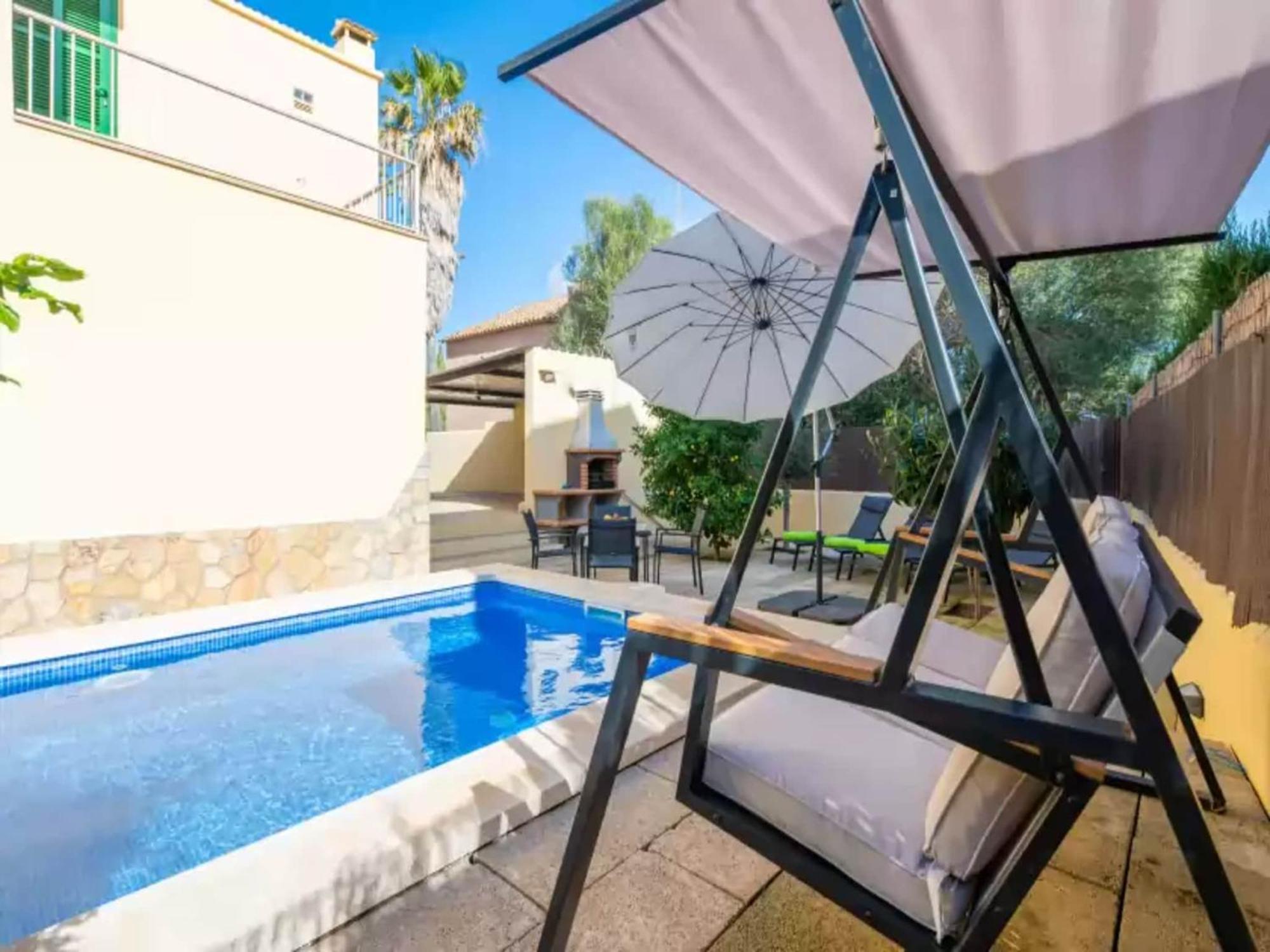 Enchanting With Pool Near