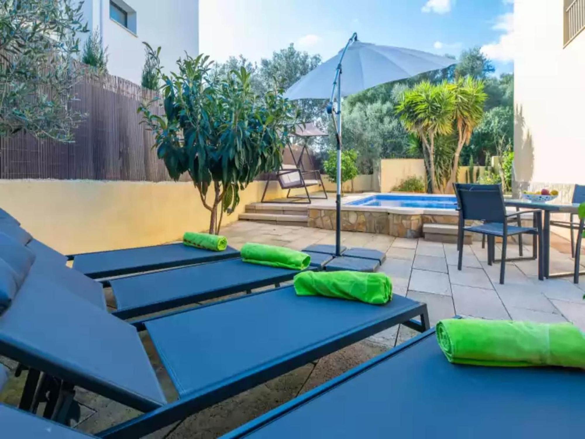 Enchanting With Pool Near Villa